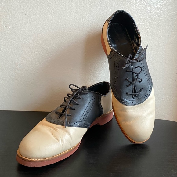 GH Bass Saddle Shoes - Picture 1 of 8